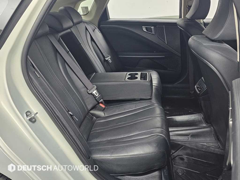 KIA K8 - Vista 12