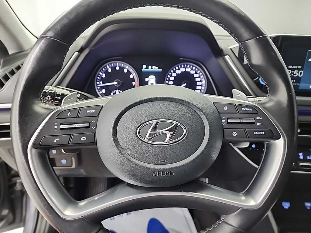 HYUNDAI Sonata - Vista 9
