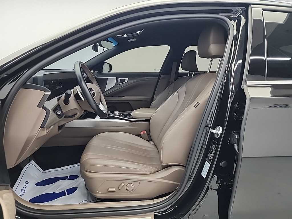 KIA K8 - Vista 11