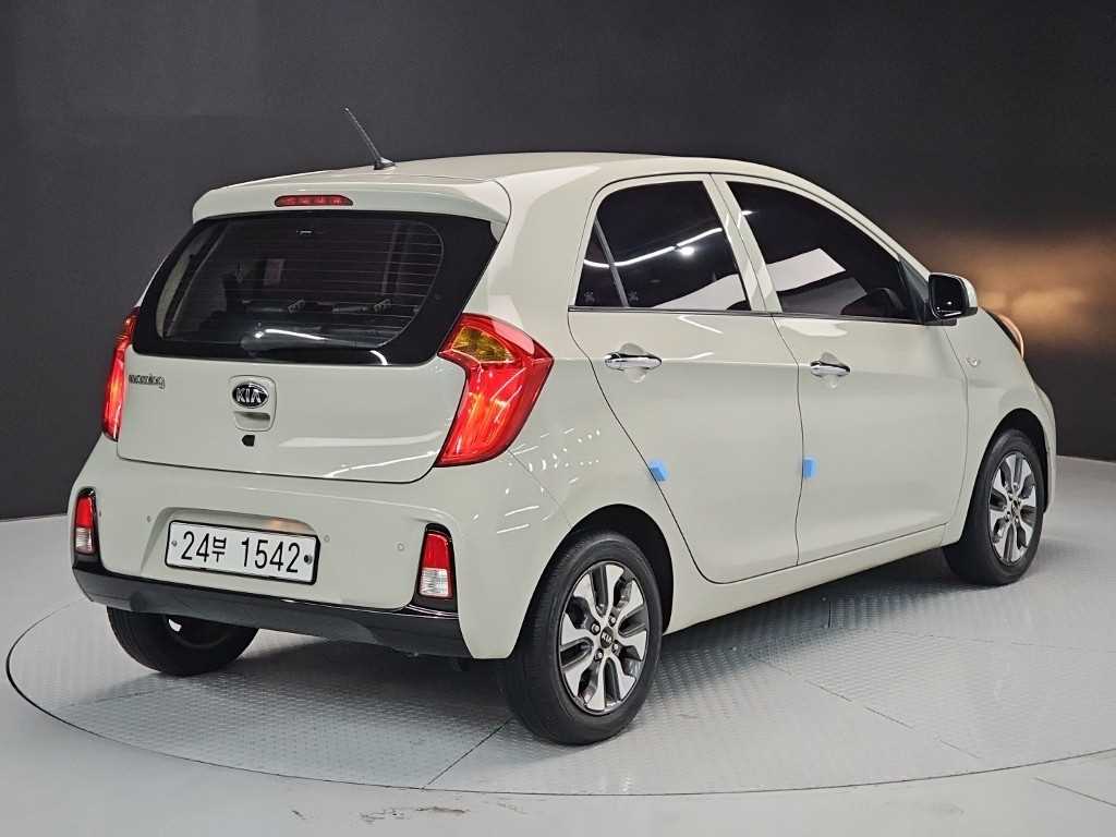 KIA Morning - Vista 4