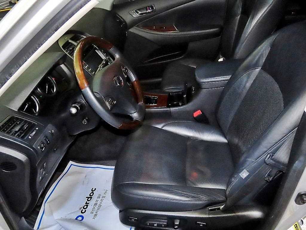 Lexus ES - Vista 6