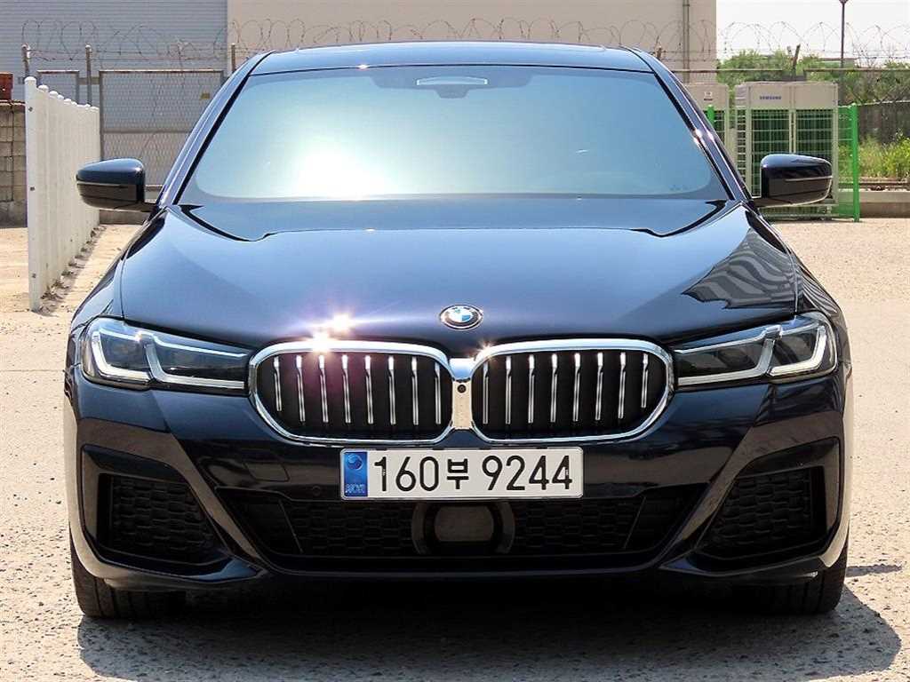 BMW 5 Series 2021 Negro - Importación desde Corea - HF Imports Iquique - Foto 1