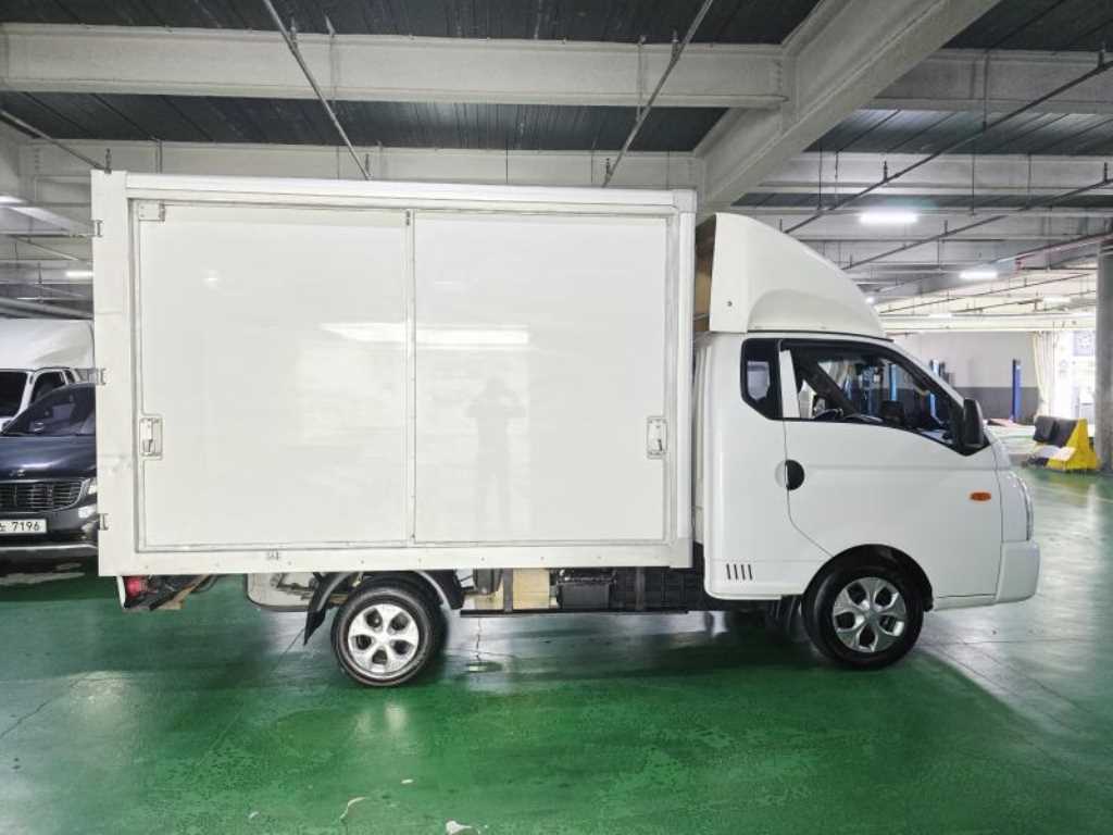 Small Truck Normal Box(High Deck) - Vista 3