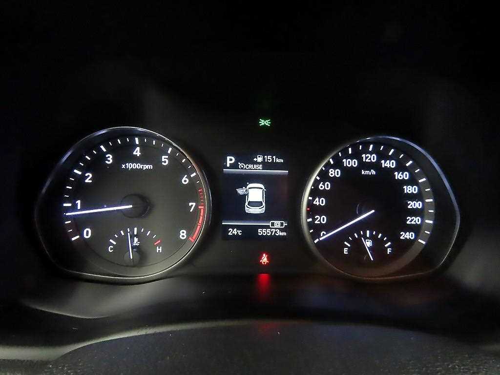 HYUNDAI i30 - Vista 8