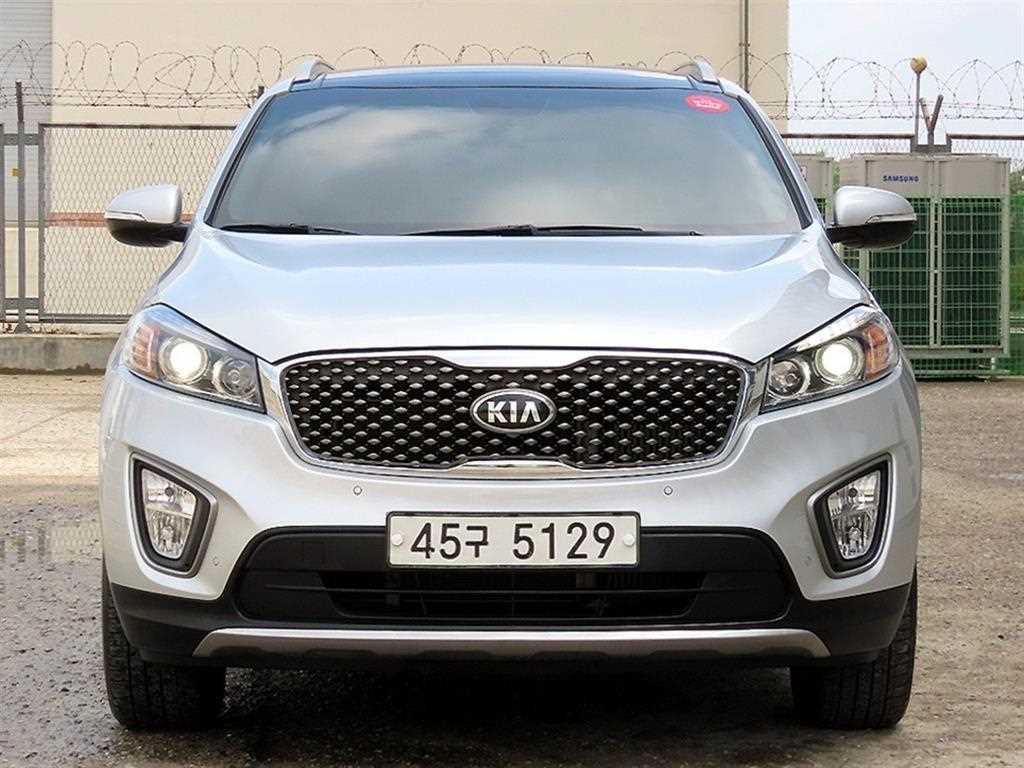 KIA Sorento 2015 Plateado - Importación desde Corea - HF Imports Iquique - Foto 1