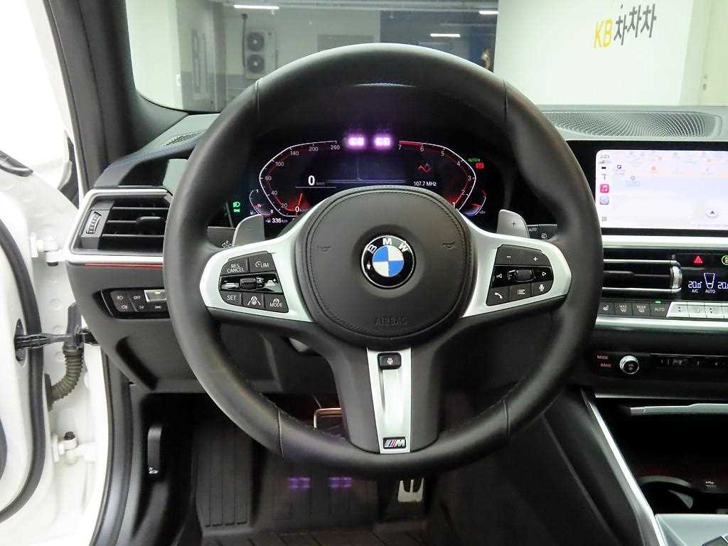BMW 3 series - Vista 8