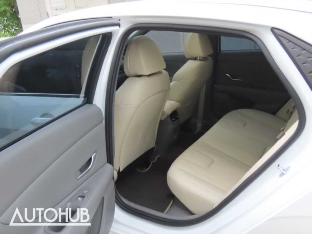 HYUNDAI Avante 2026 Blanco - Importación desde Corea - HF Imports Iquique - Foto 13