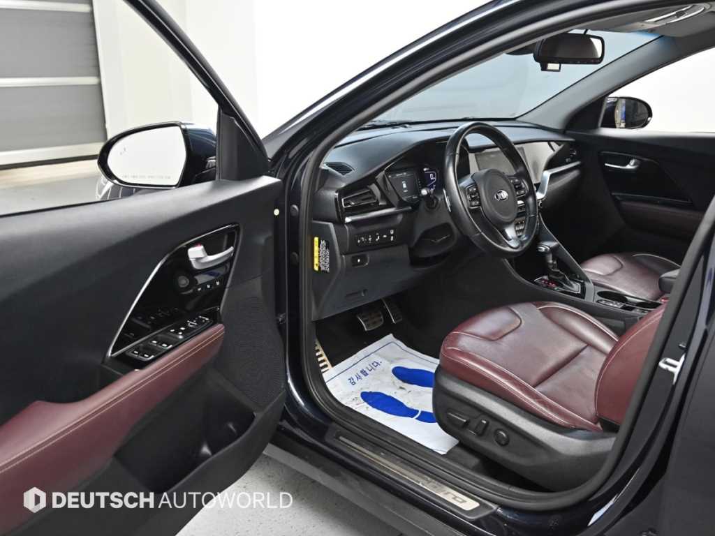 KIA Niro - Vista 11