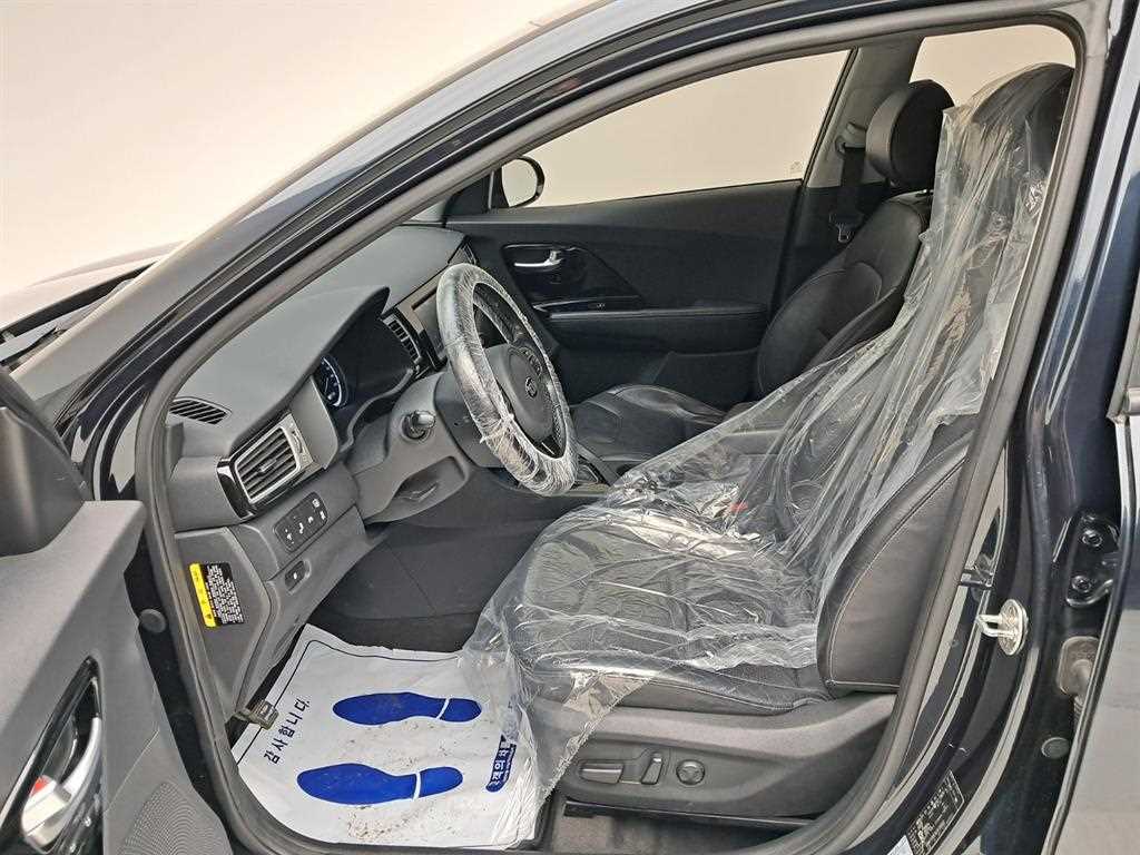 KIA Niro - Vista 11