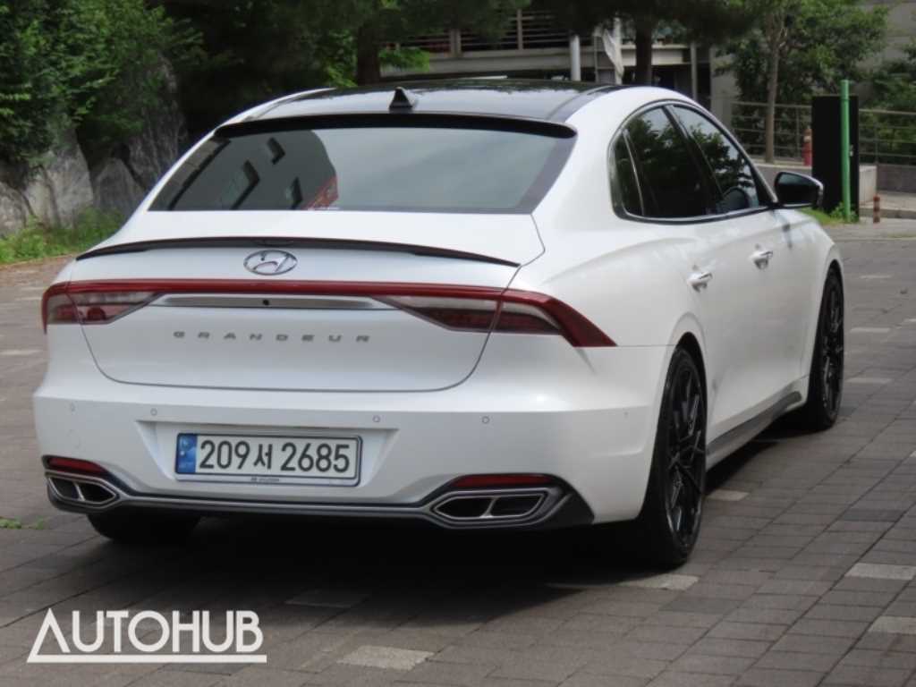 HYUNDAI Grandeur - Vista 3