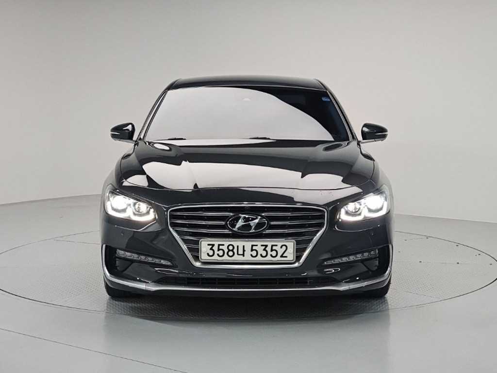 HYUNDAI Grandeur - Vista 2