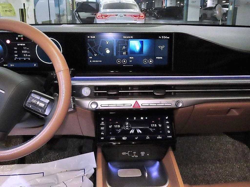 HYUNDAI Grandeur - Vista 12