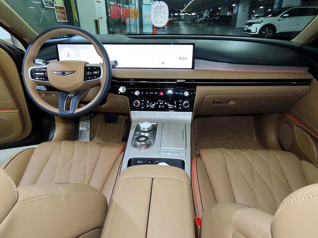 Genesis G80 - Vista 10