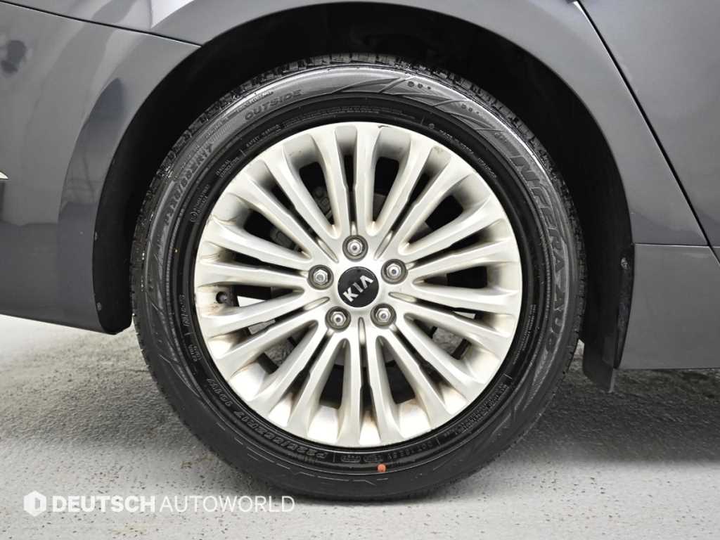KIA K7 - Vista 5