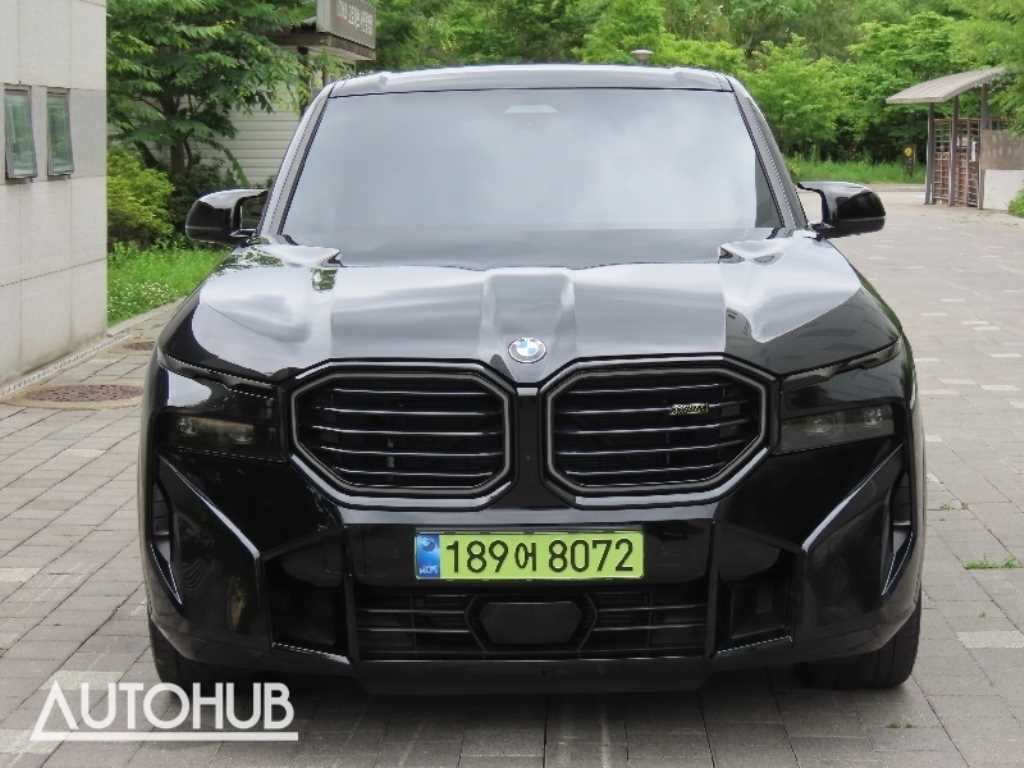 BMW XM 2024 Negro - Importación desde Corea - HF Imports Iquique - Foto 1