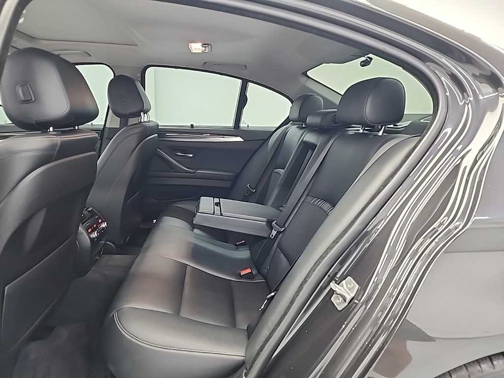 BMW 5 Series - Vista 12
