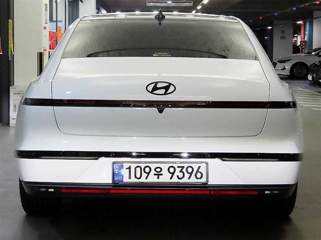 HYUNDAI Grandeur - Vista 5