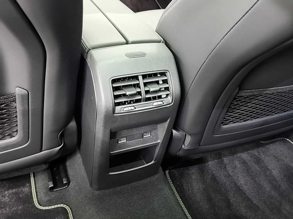 Peugeot 408 2025 Gris - Importación desde Corea - HF Imports Iquique - Foto 13