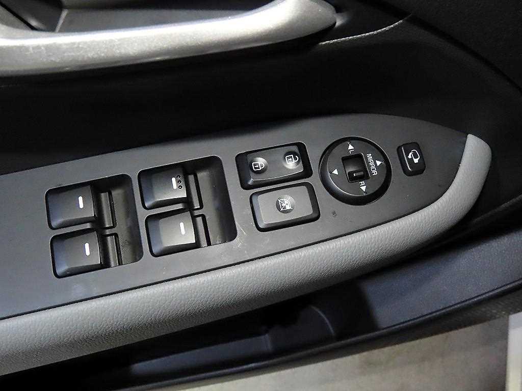 KIA Ray - Vista 12