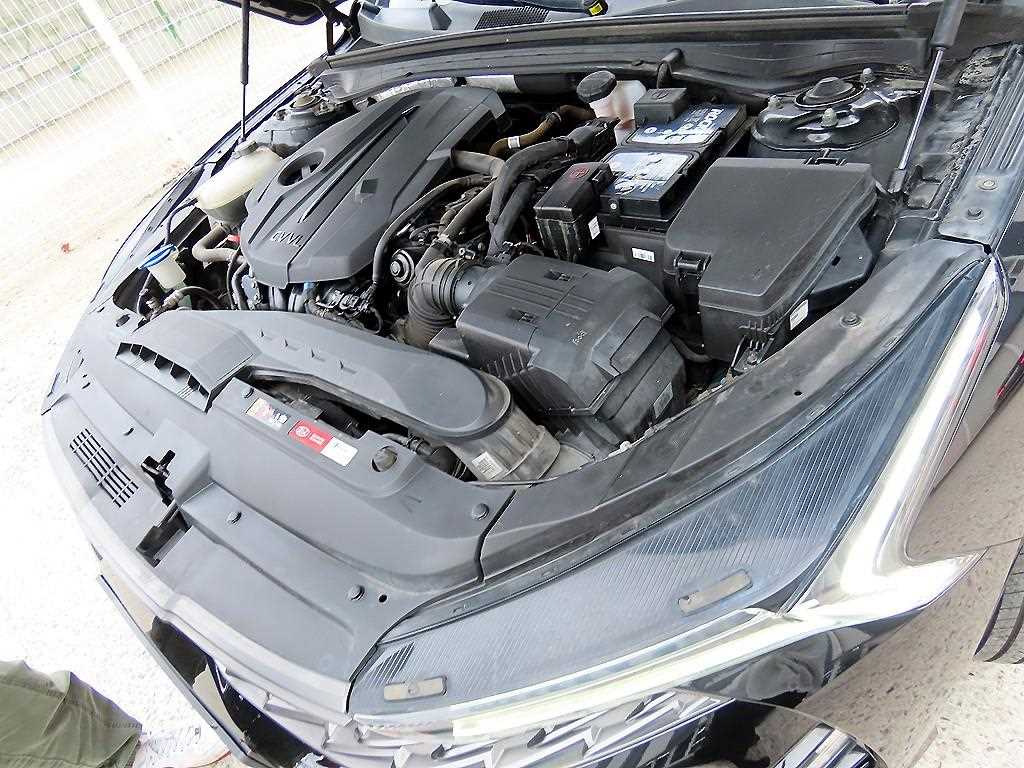 KIA K5 2020 Negro - Importación desde Corea - HF Imports Iquique - Foto 18