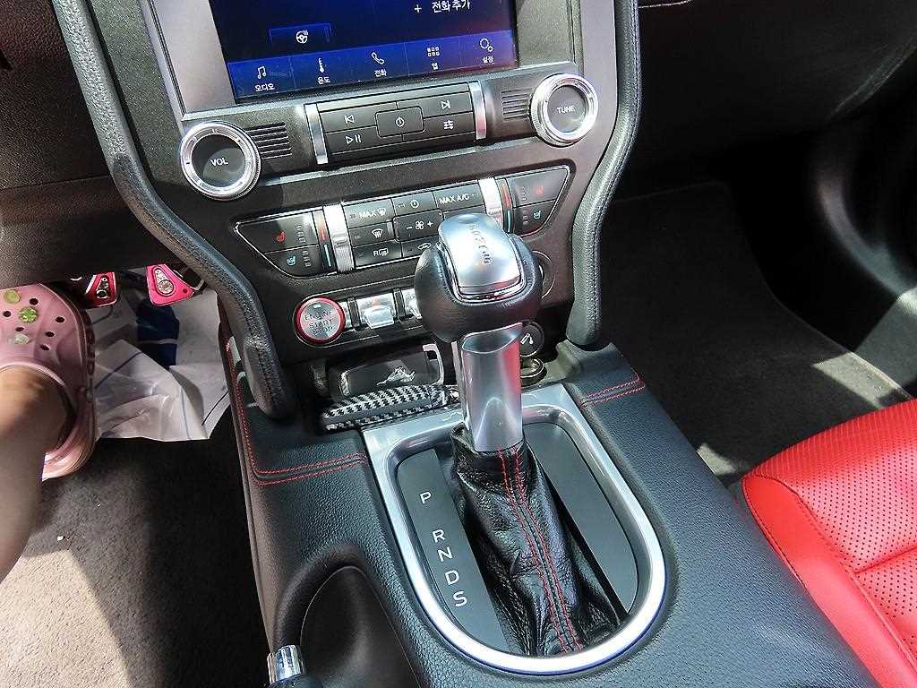 Ford Mustang 2019 Azul - Importación desde Corea - HF Imports Iquique - Foto 14