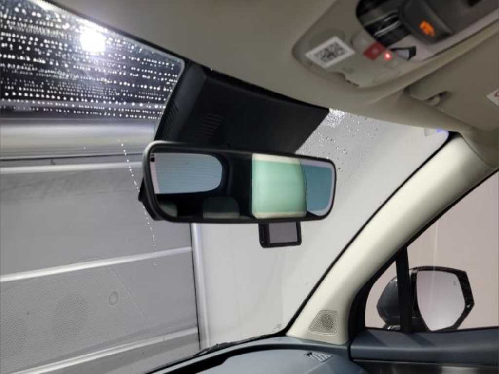 KIA Sportage - Vista 8