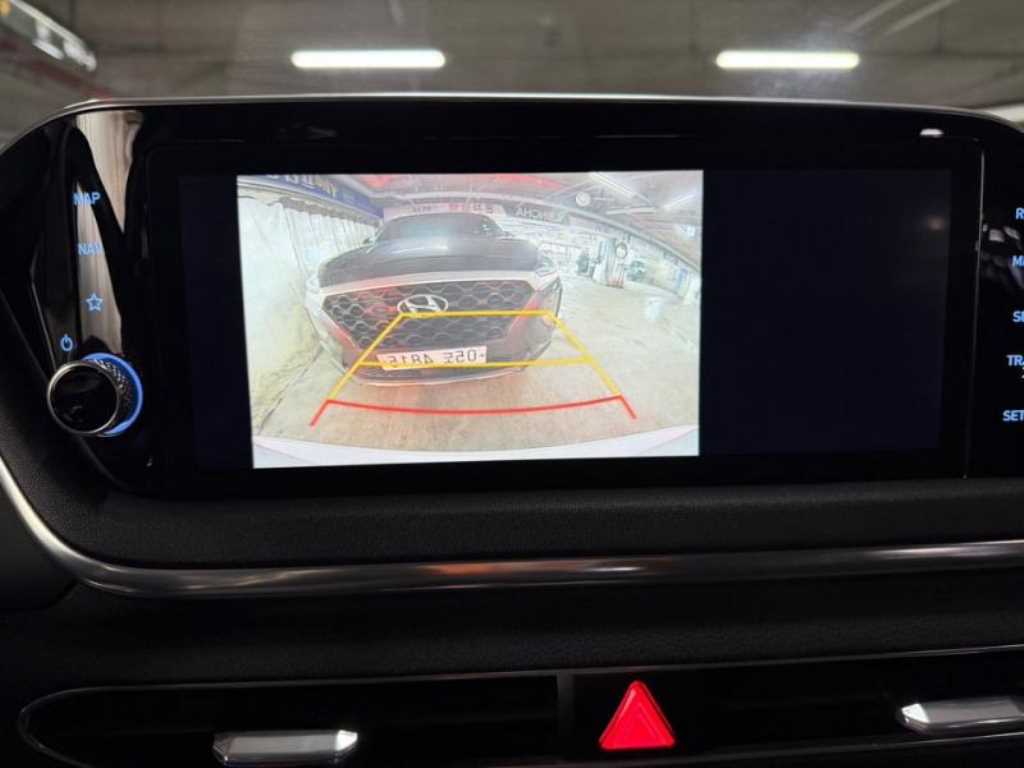 HYUNDAI Sonata - Vista 10
