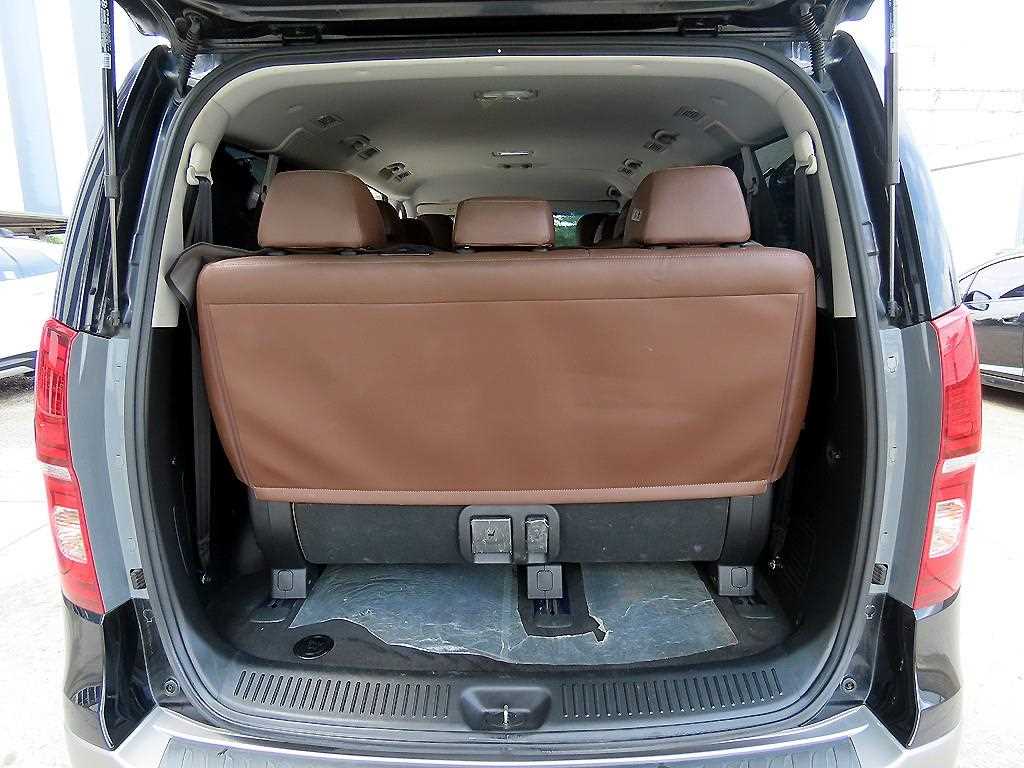 HYUNDAI Starex 2019 Negro - Importación desde Corea - HF Imports Iquique - Foto 17
