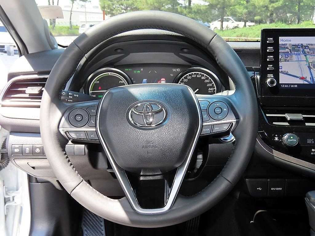 Toyota Camry - Vista 8