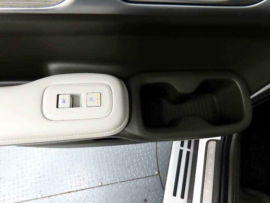 HYUNDAI Santa Fe - Vista 12