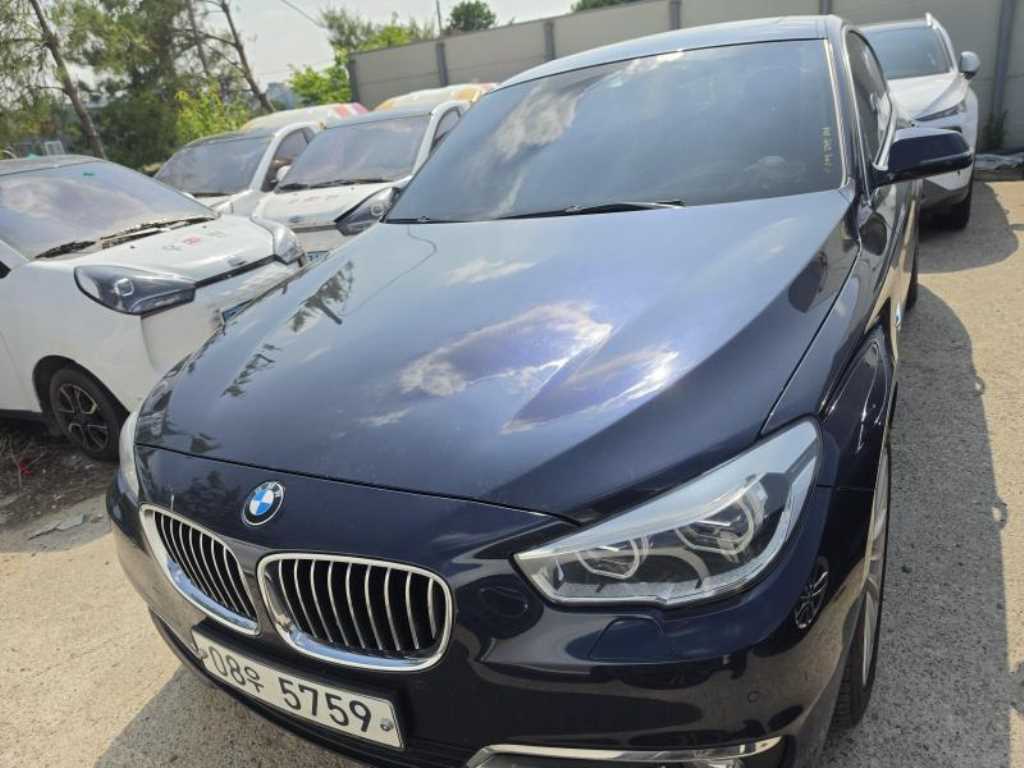 BMW Gran Turismo 2017 Azul - Importación desde Corea - HF Imports Iquique - Foto 1