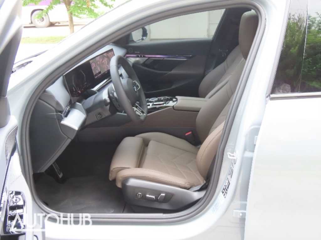 BMW 5 Series 2026 Gris - Importación desde Corea - HF Imports Iquique - Foto 14