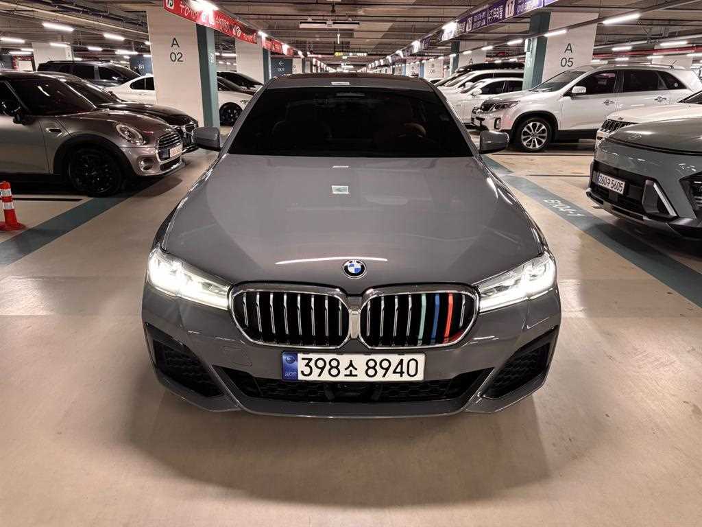 BMW 5 Series 2021 Gris - Importación desde Corea - HF Imports Iquique - Foto 1