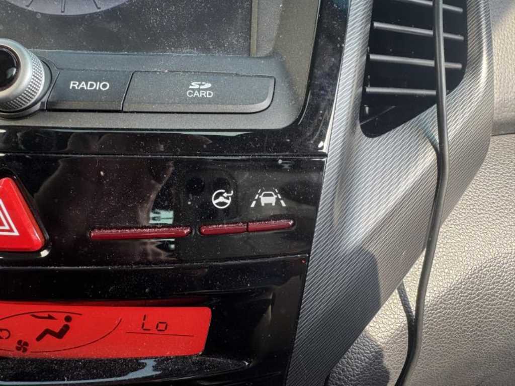 Ssangyong Tivoli - Vista 11
