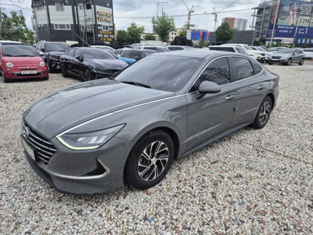 HYUNDAI Sonata - Vista 3
