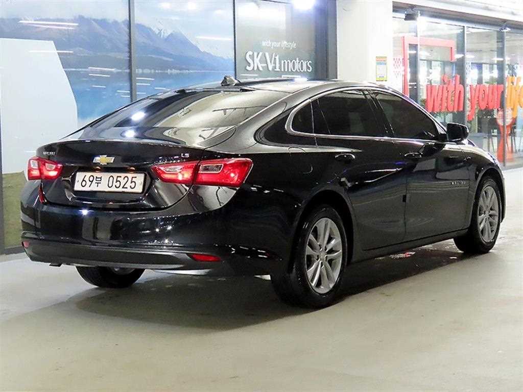 Chevrolet Malibu - Vista 4