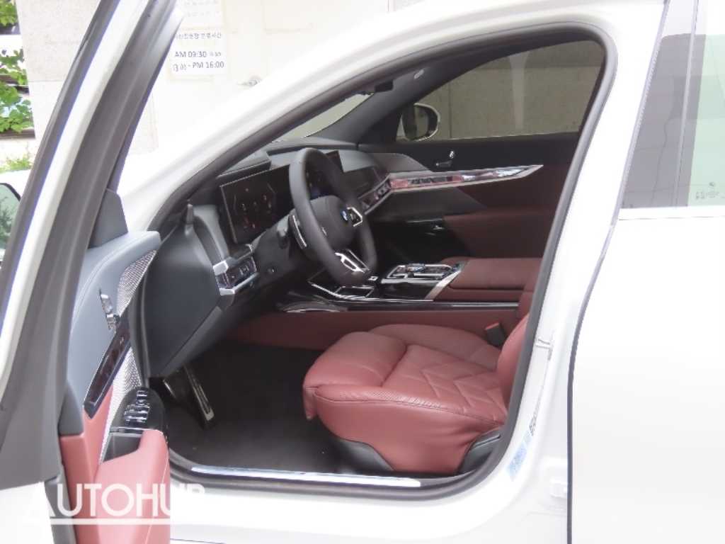 BMW 7 Series 2025 - Importación desde Corea - HF Imports Iquique - Foto 14