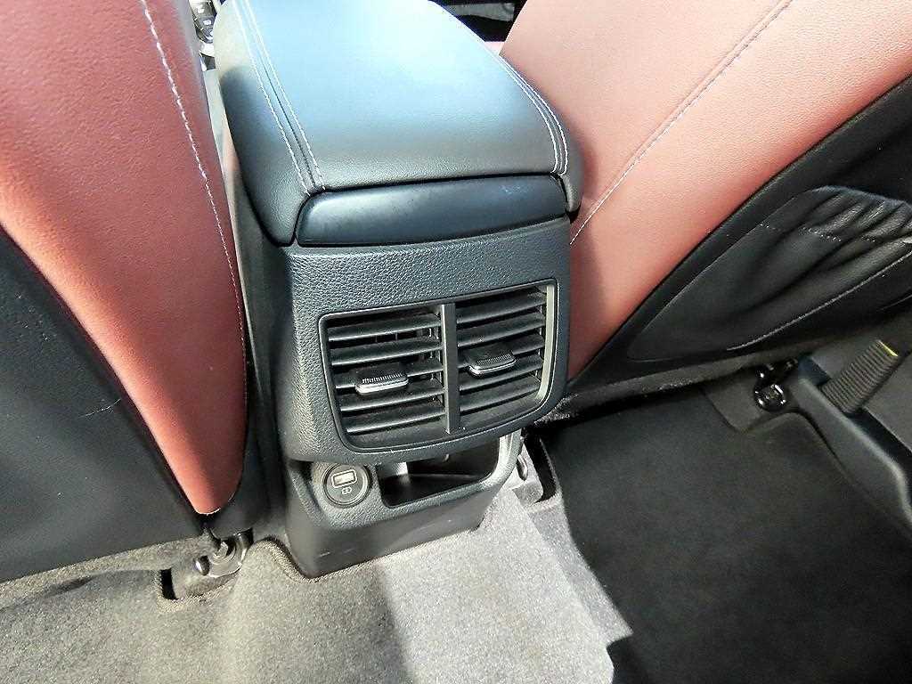 KIA Seltos 2022 Negro - Importación desde Corea - HF Imports Iquique - Foto 18