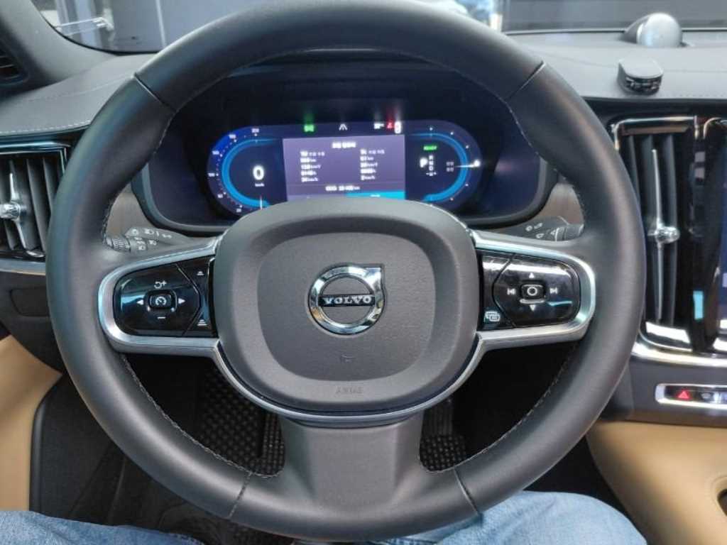 Volvo S90 - Vista 6