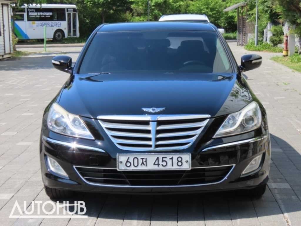 HYUNDAI Genesis 2012 Negro - Importación desde Corea - HF Imports Iquique - Foto 1