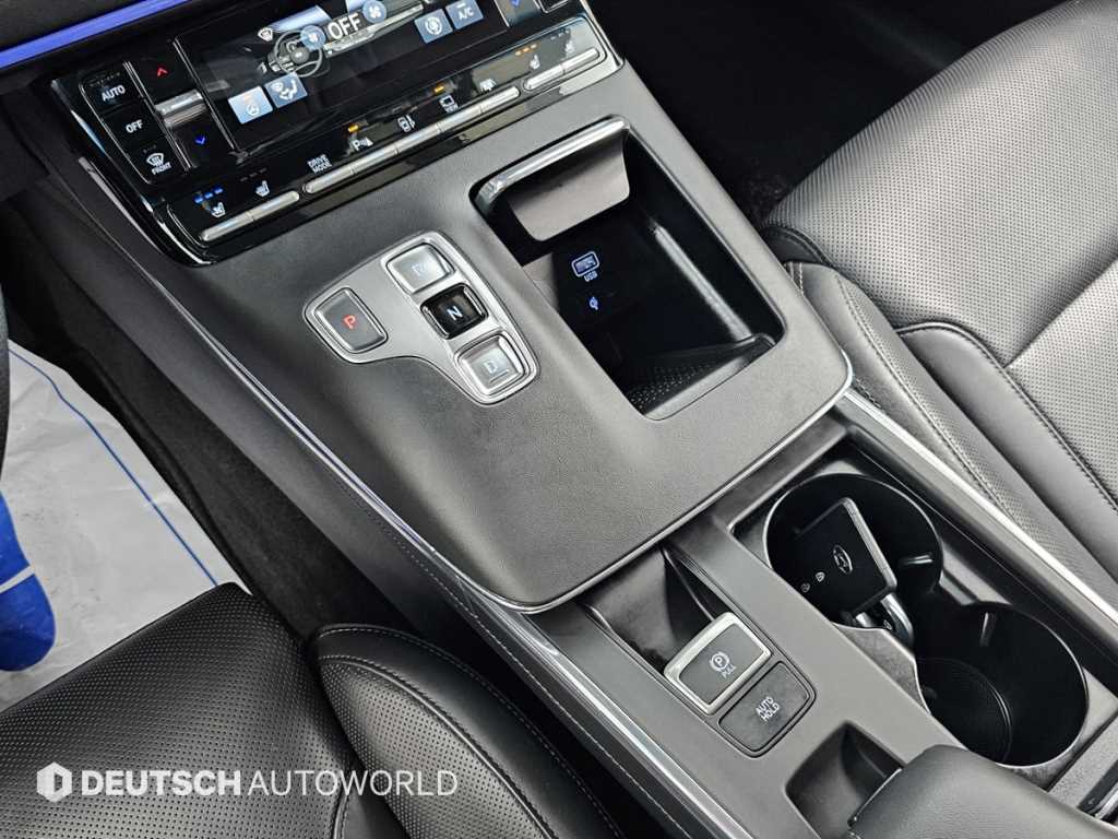 HYUNDAI Grandeur - Vista 9