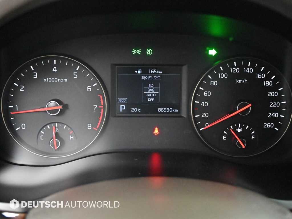 KIA K7 - Vista 5