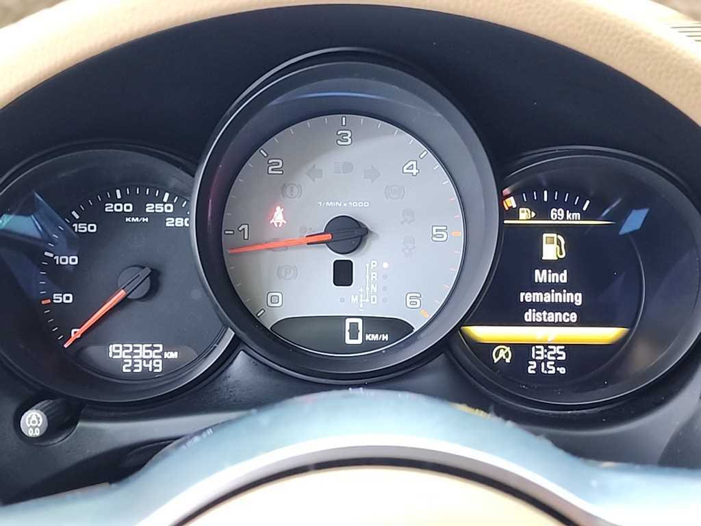 Porsche Macan - Vista 6