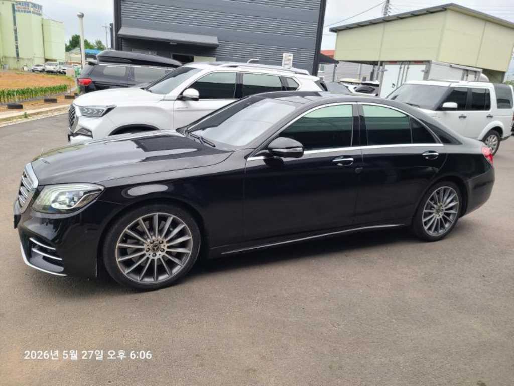 Mercedes Benz S Class - Vista 3