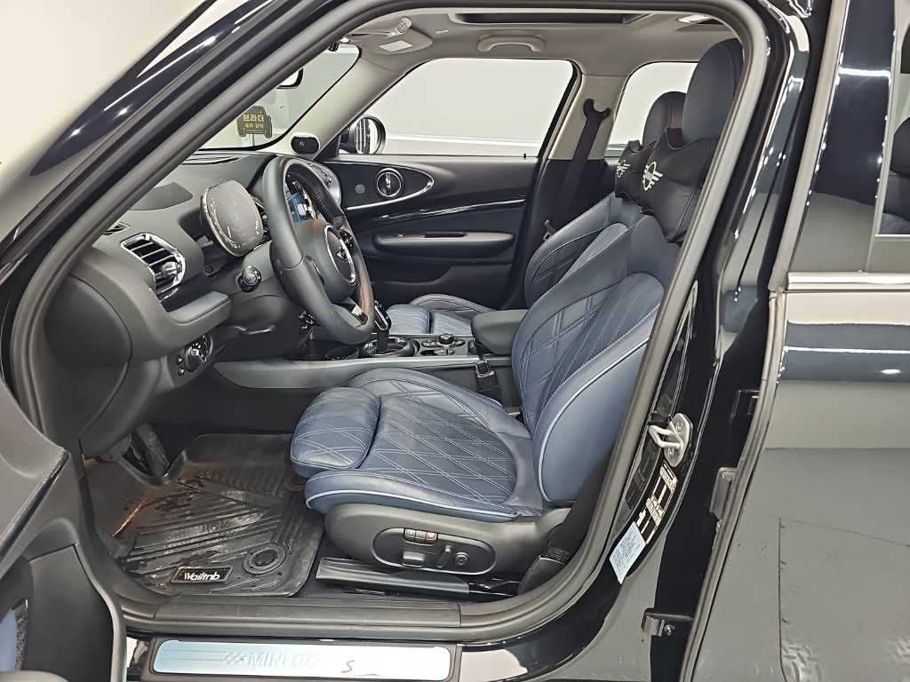Mini Clubman - Vista 11