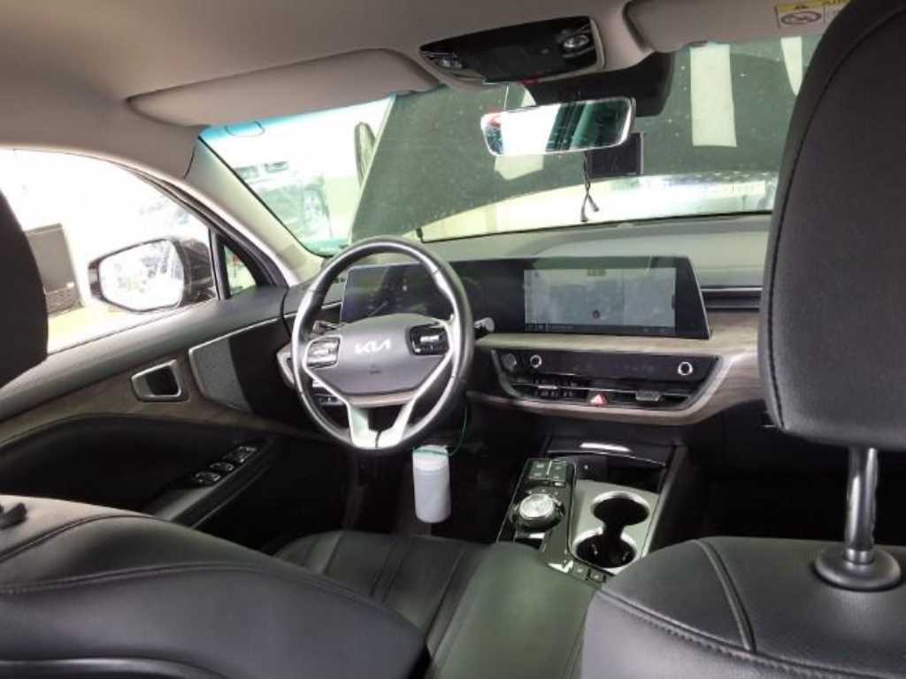KIA K8 - Vista 4