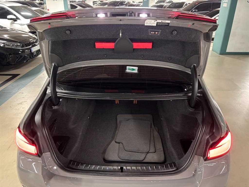BMW 5 Series 2021 Gris - Importación desde Corea - HF Imports Iquique - Foto 18