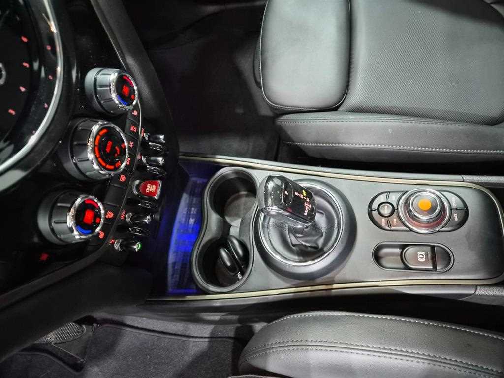Mini Countryman 2021 Azul - Importación desde Corea - HF Imports Iquique - Foto 14