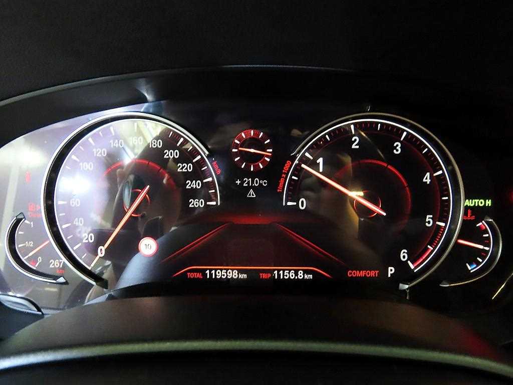 BMW 5 Series - Vista 9