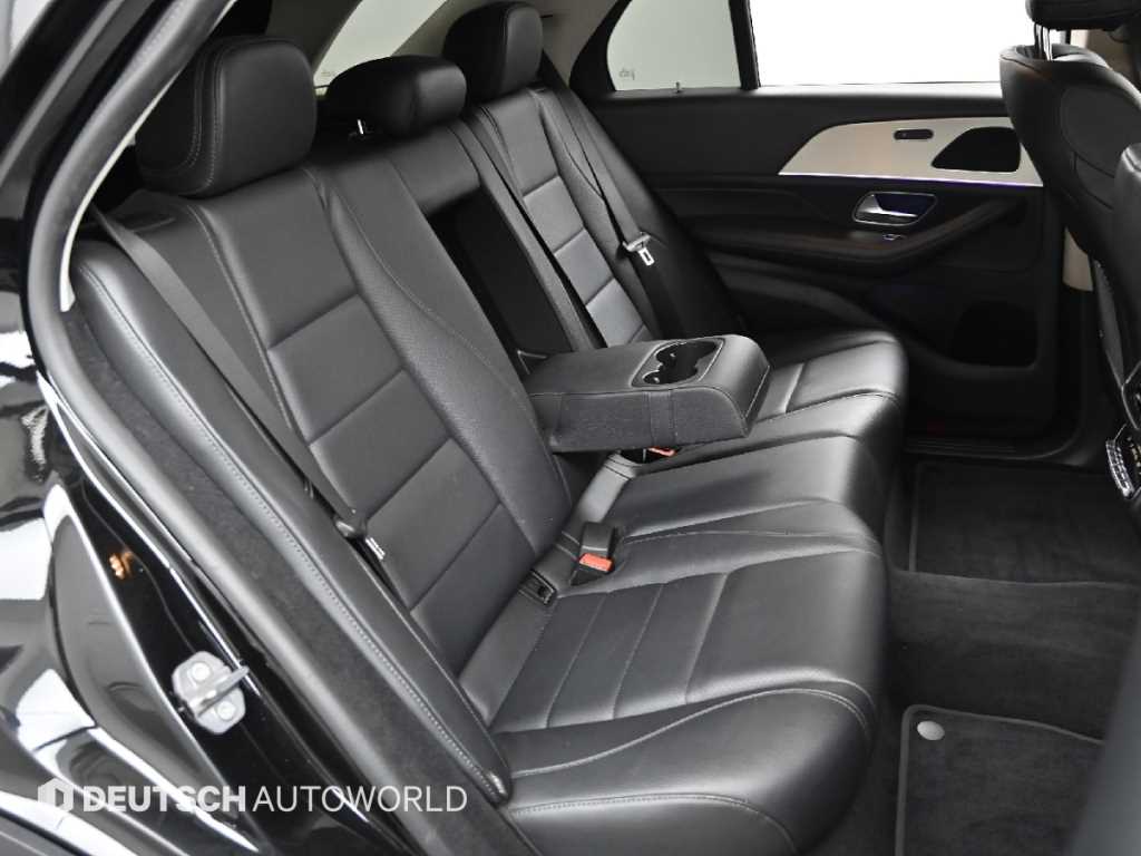 Mercedes Benz GLE Class - Vista 12